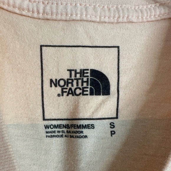 The North Face & Ivory Ella Women’s T-Shirt Bundle, Size XS - Picture 8 of 8